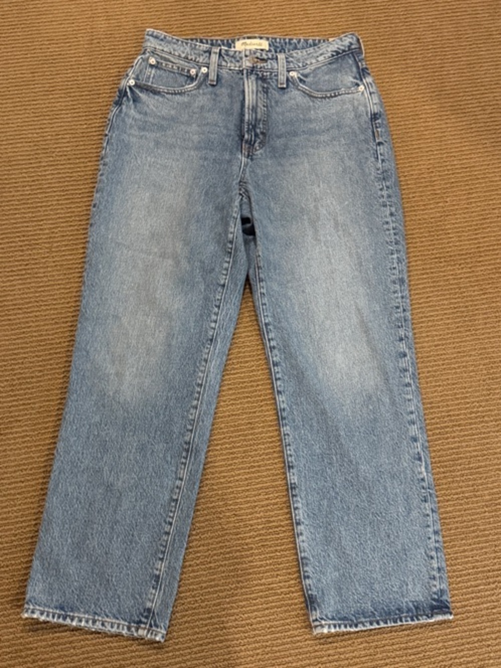 Madewell Women’s Curvy Straight Leg Light Blue Straight Jeans